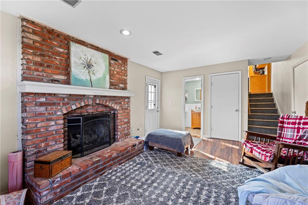 20921 W 52nd Terrace