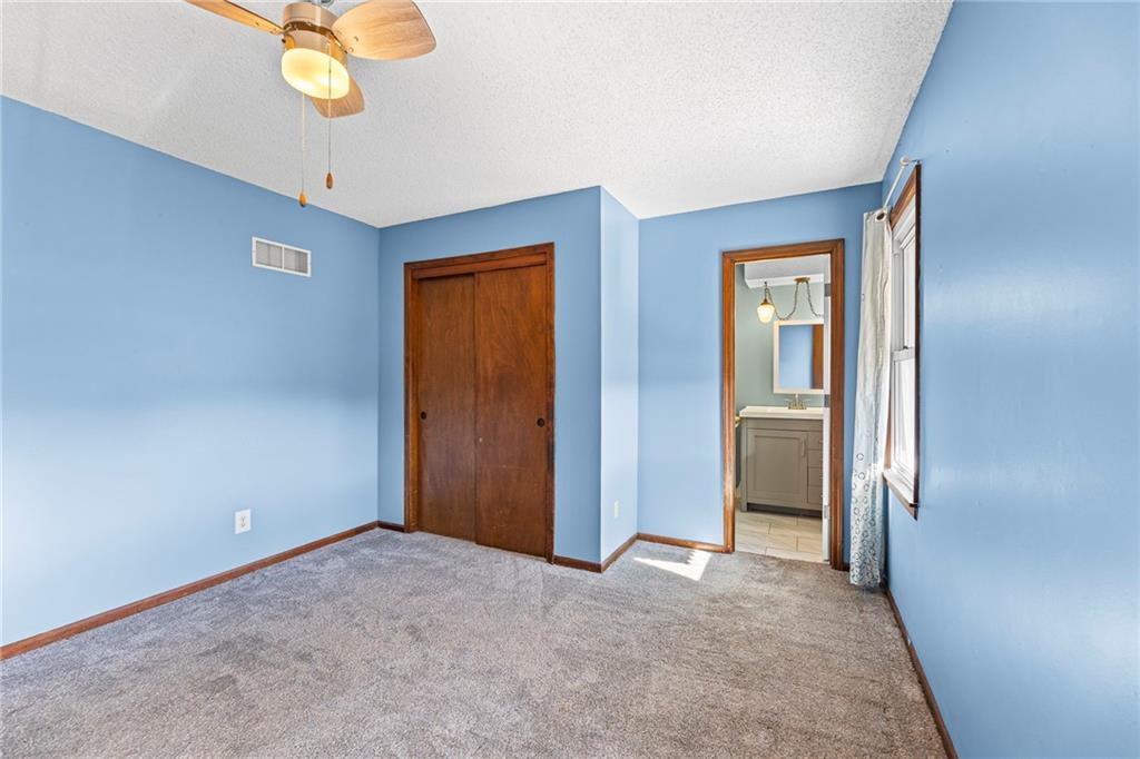 20921 W 52nd Terrace