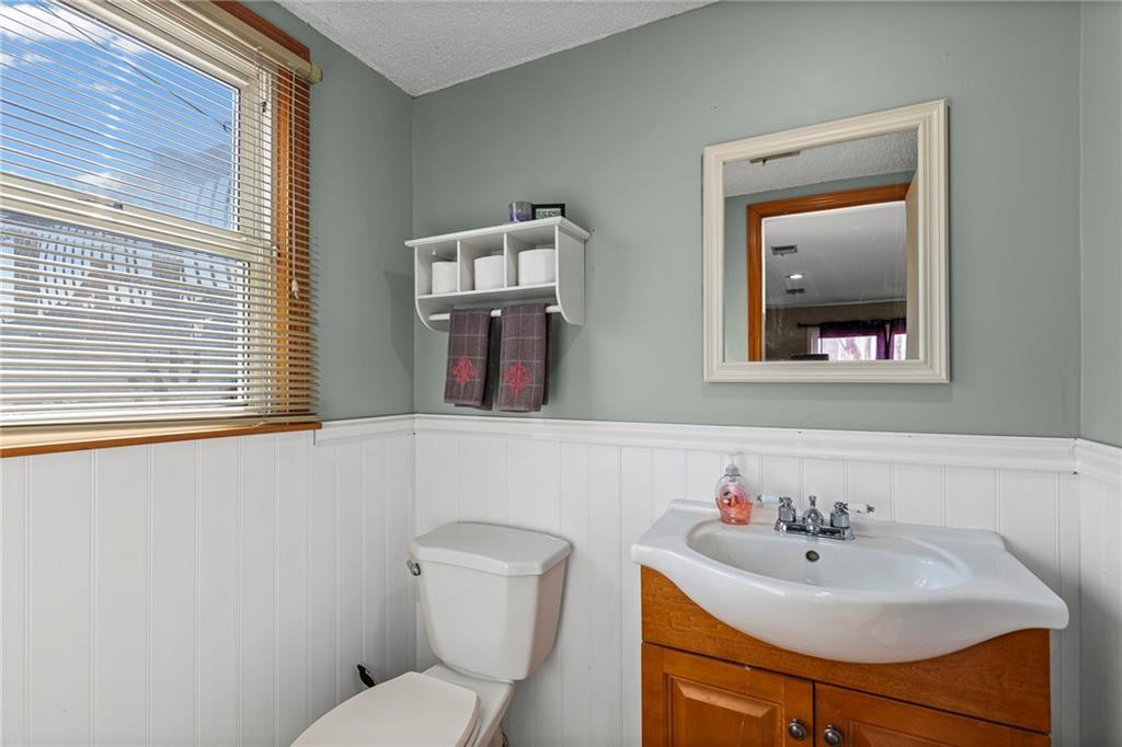 20921 W 52nd Terrace