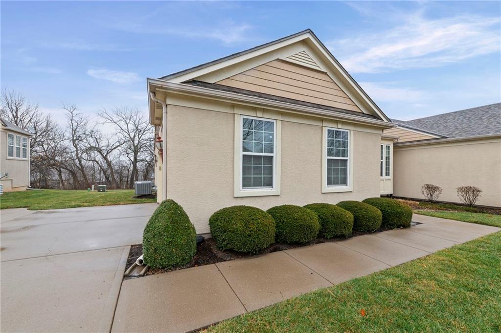 11183 S Chouteau Street