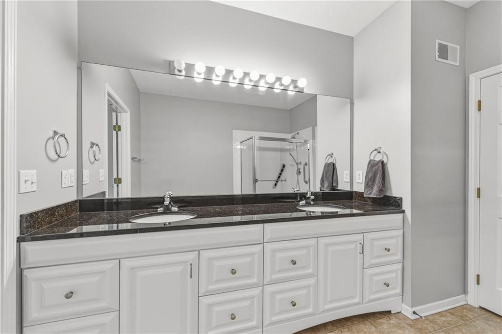 11183 S Chouteau Street