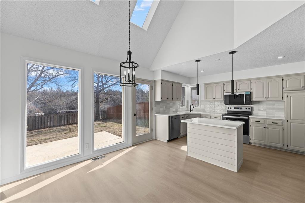 11405 S Hunter Drive