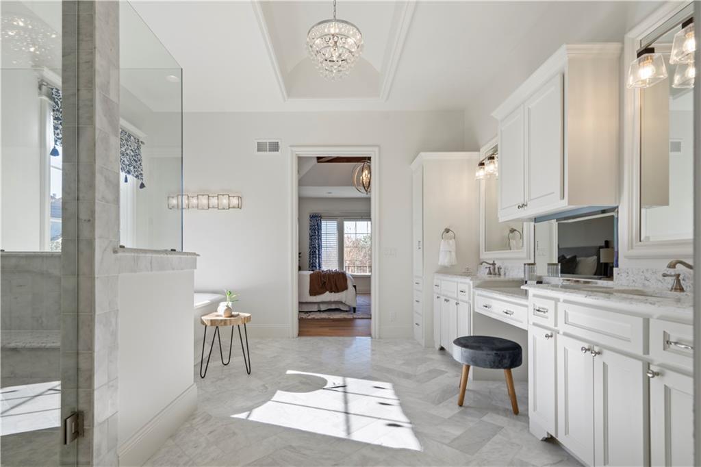 16520 Ballentine Street