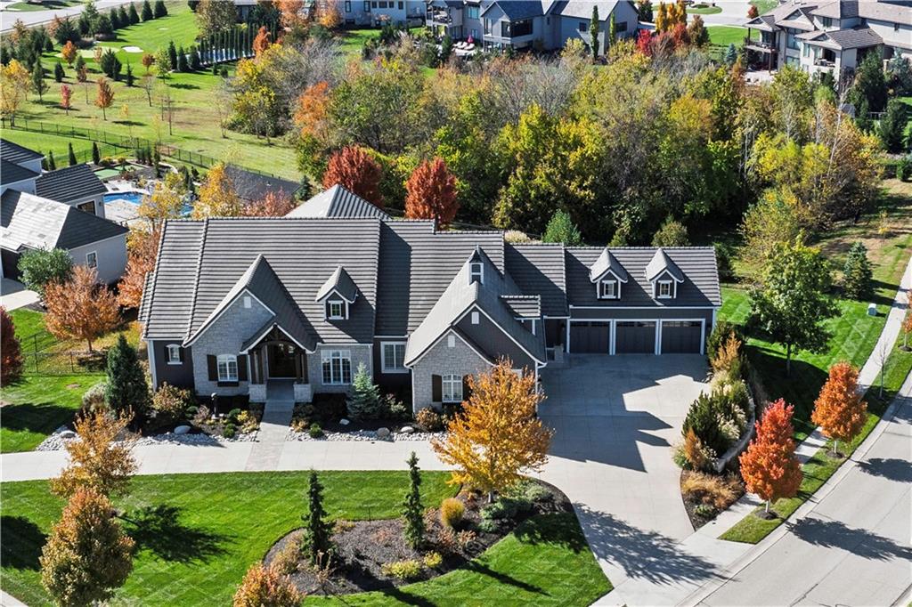 16520 Ballentine Street