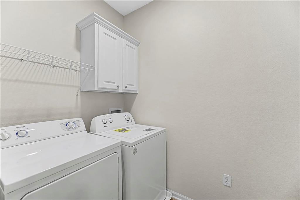 5245 Overland Drive Unit: B25