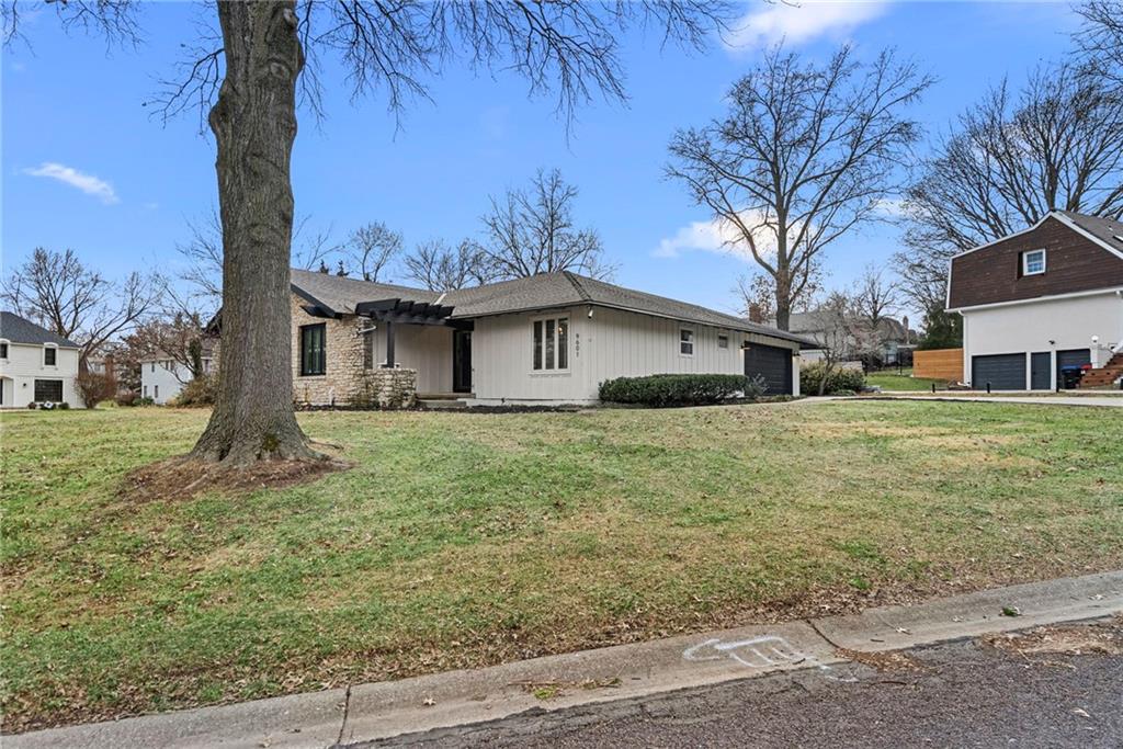 9601 W 104th Terrace