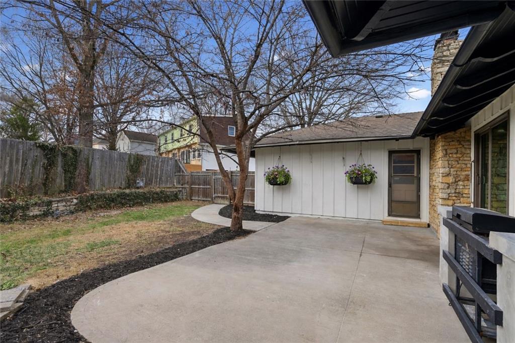 9601 W 104th Terrace