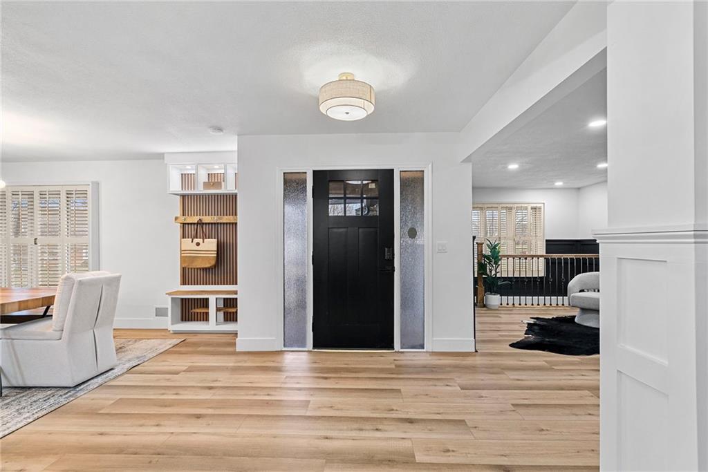 9601 W 104th Terrace