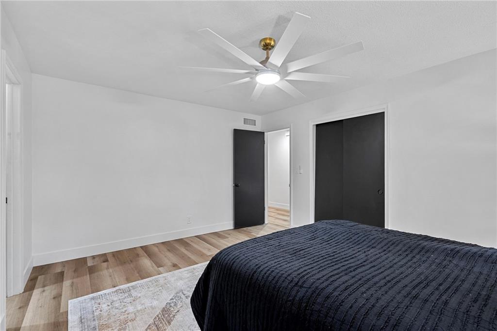 9601 W 104th Terrace