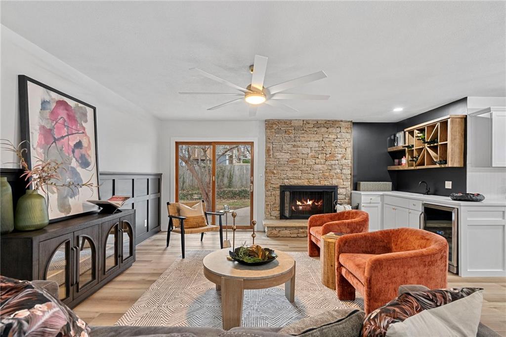 9601 W 104th Terrace