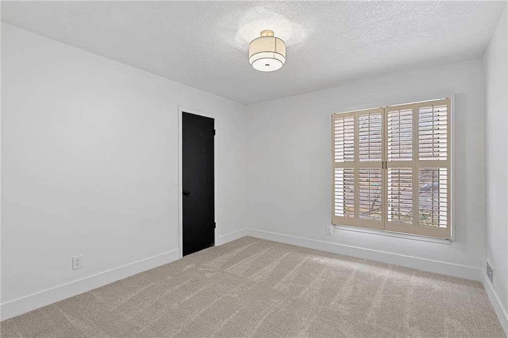 9601 W 104th Terrace