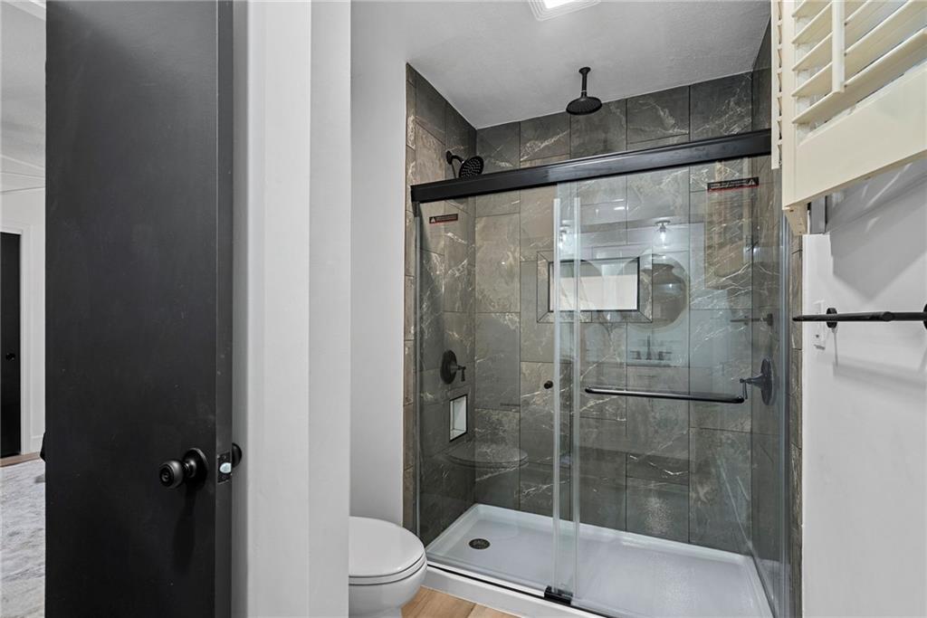 9601 W 104th Terrace