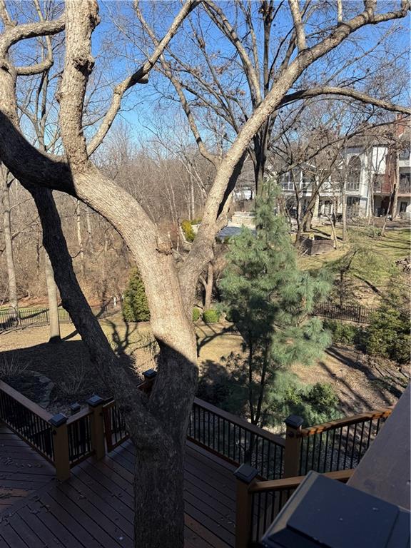 12305 Catalina Street