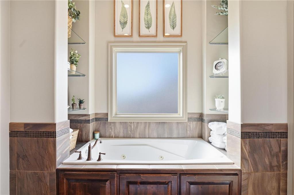 15516 Stearns Street