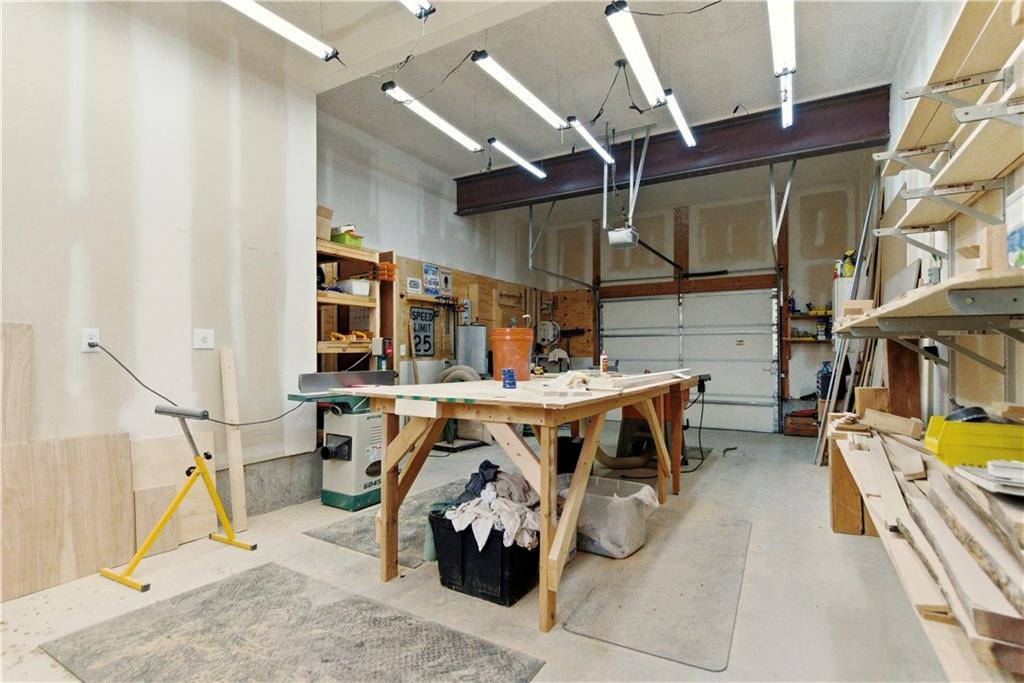 15979 W 163rd Terrace