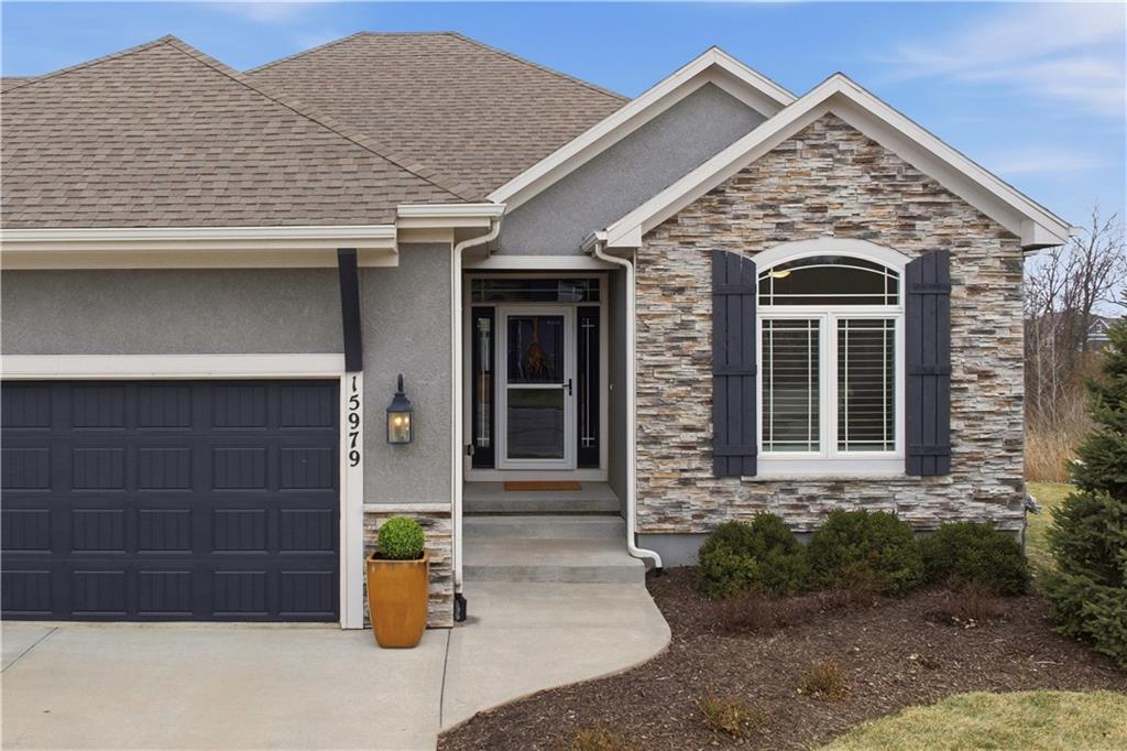 15979 W 163rd Terrace