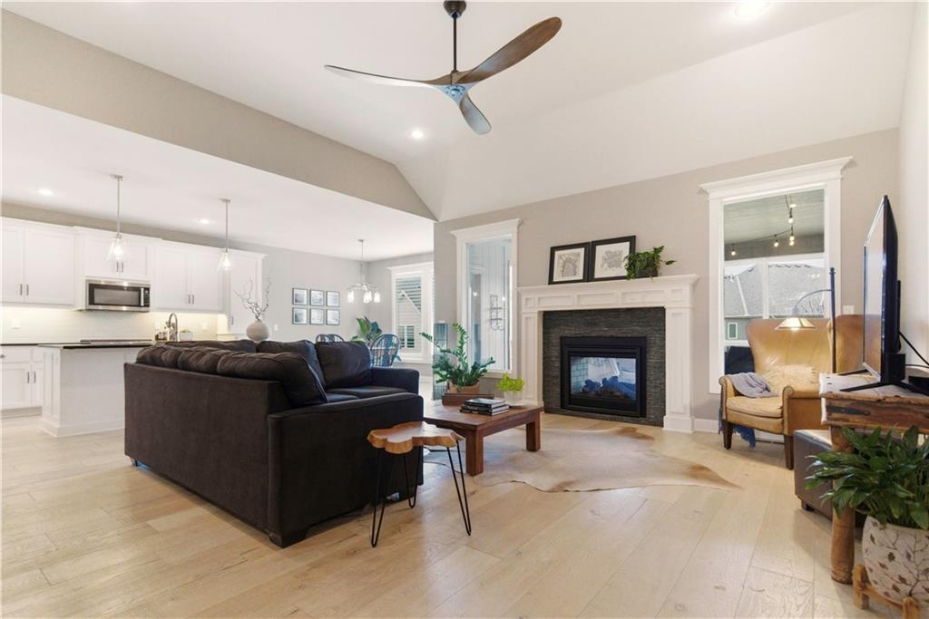 15979 W 163rd Terrace