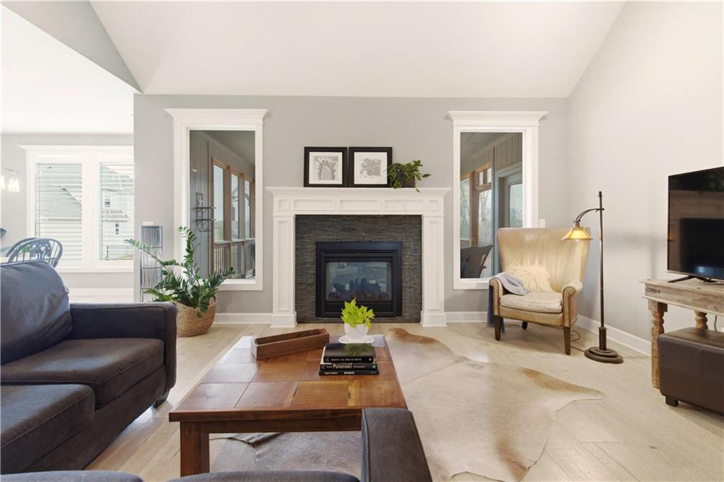 15979 W 163rd Terrace