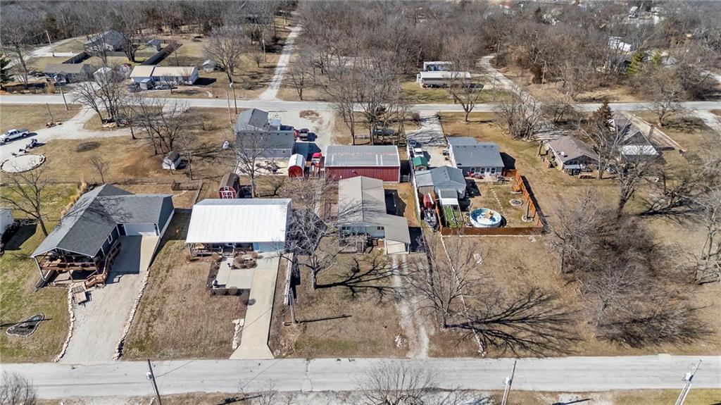 89 Lakeview Lane