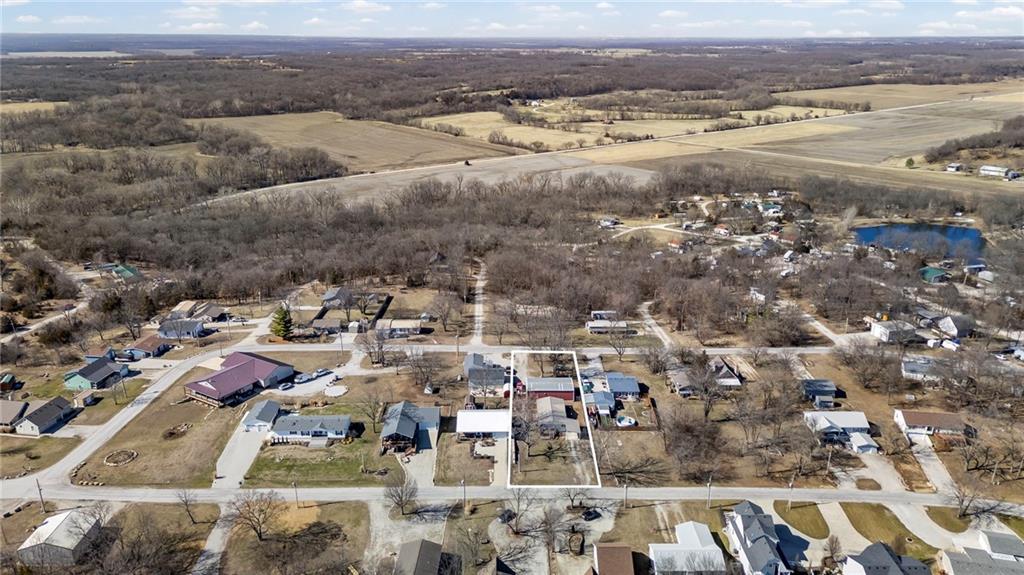 89 Lakeview Lane
