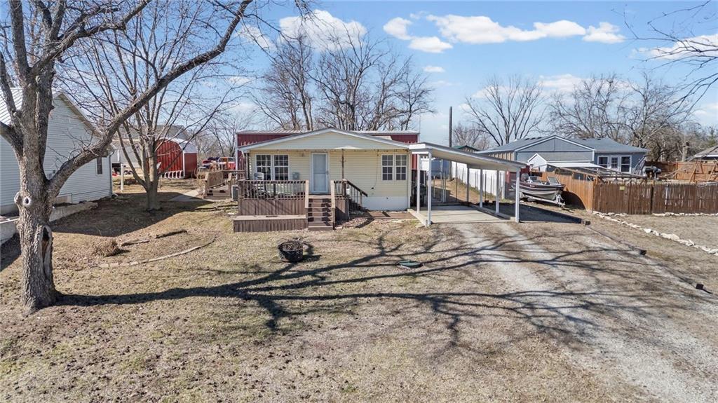 89 Lakeview Lane