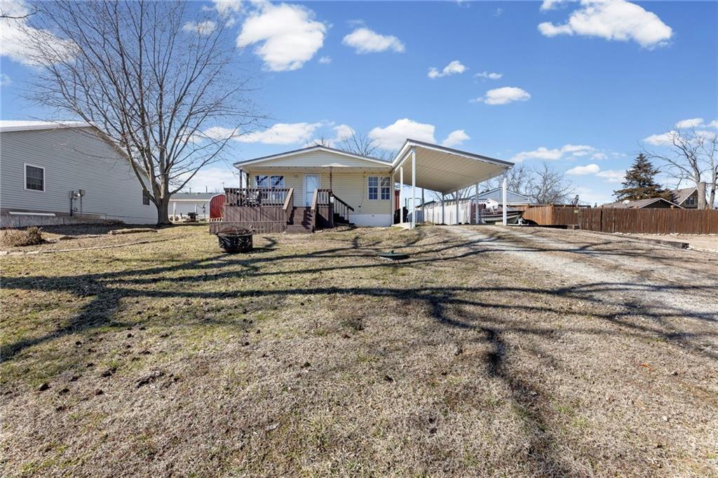 89 Lakeview Lane