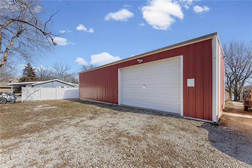89 Lakeview Lane