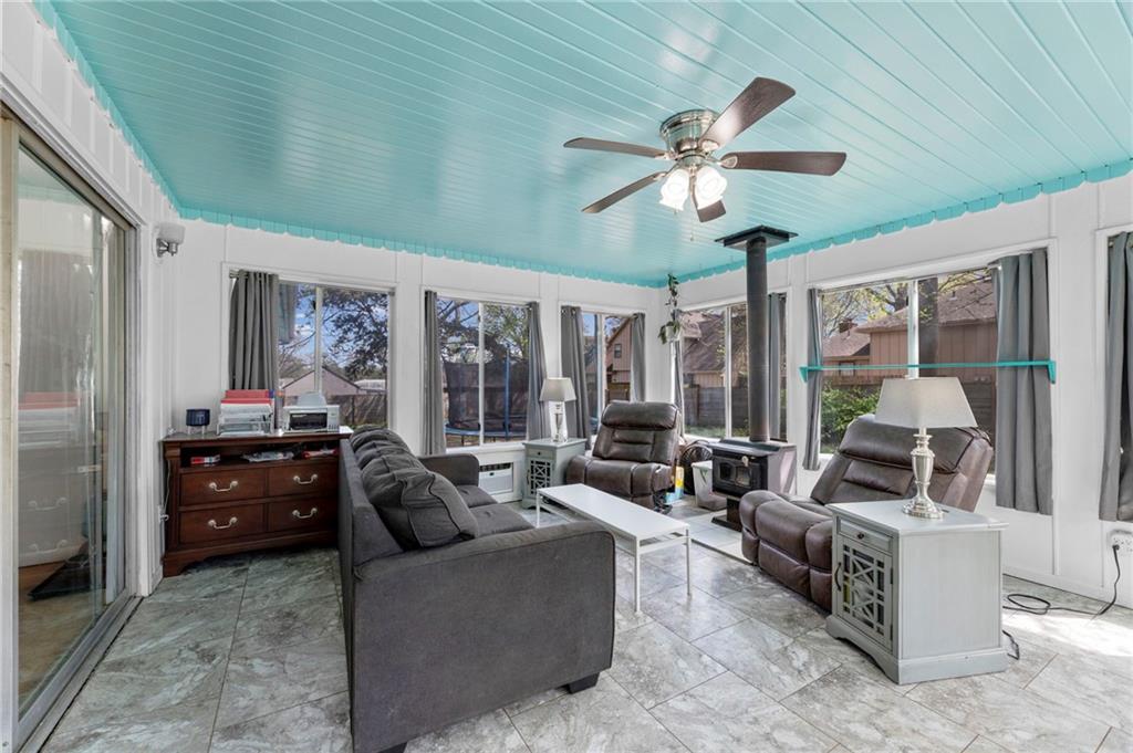 9935 W 85th Street