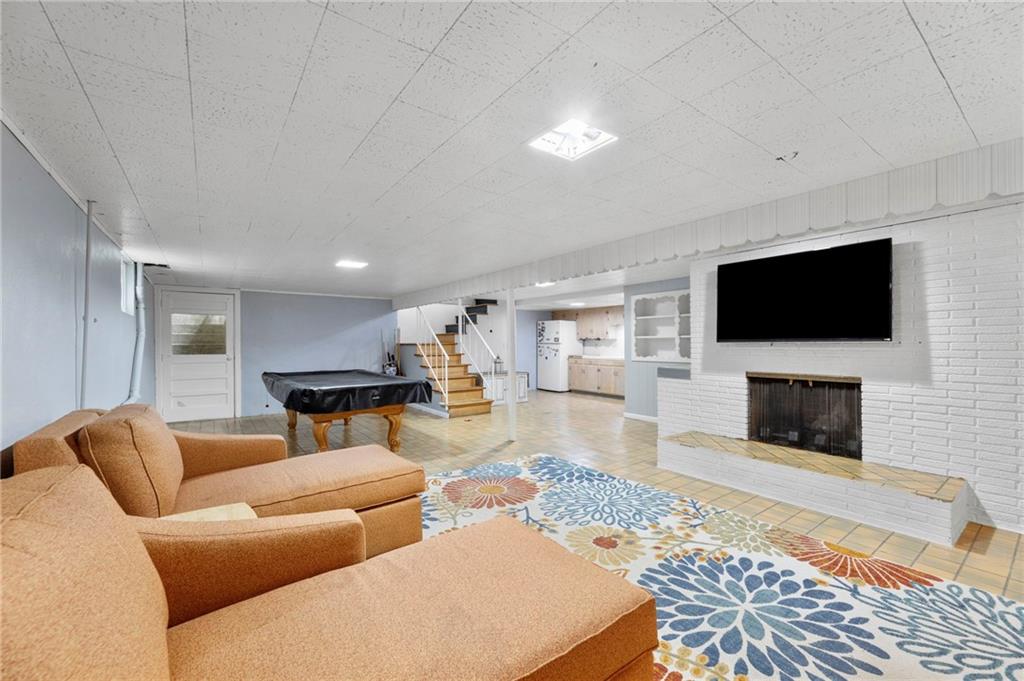 9935 W 85th Street