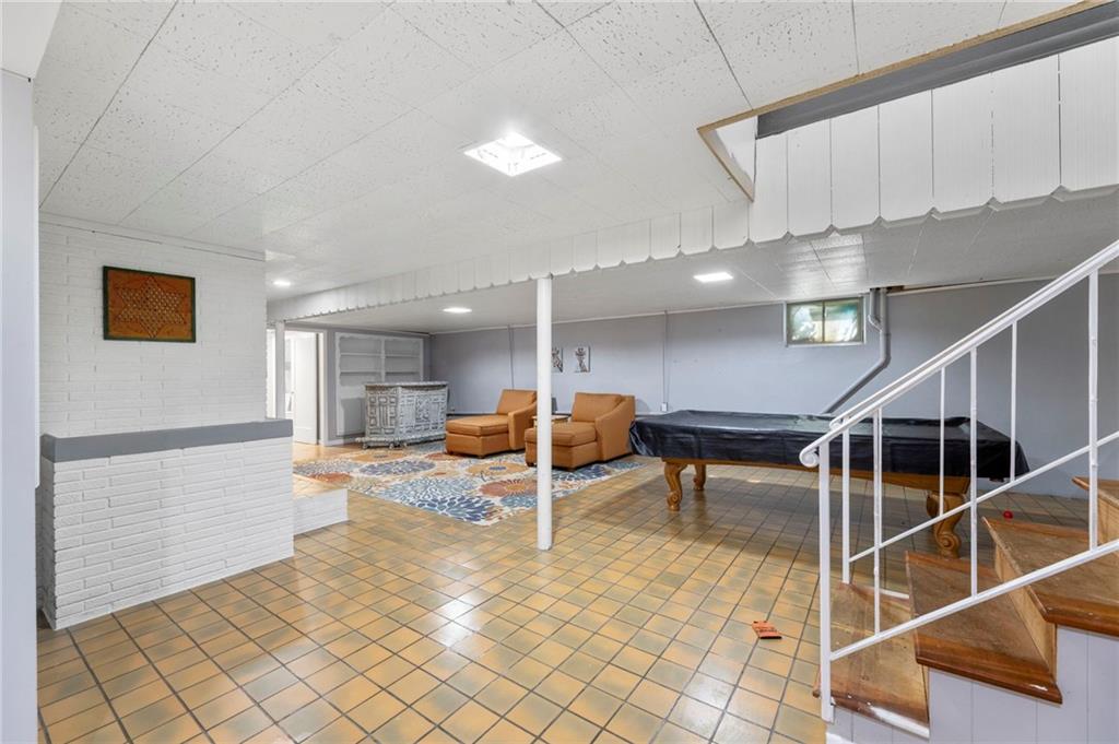 9935 W 85th Street