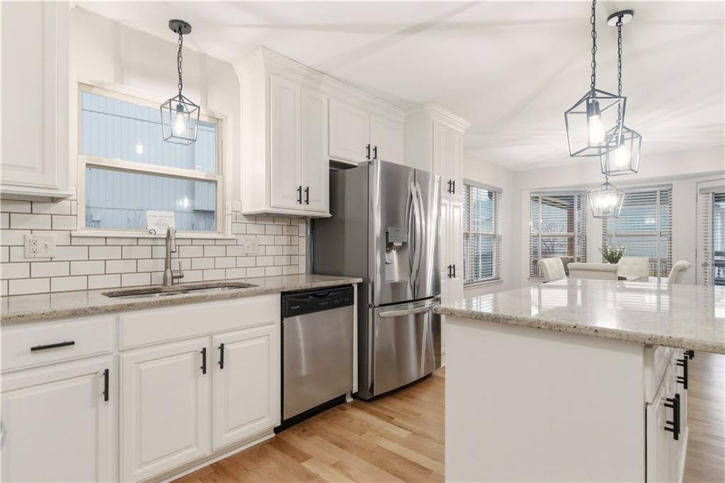 20700 W 72nd Terrace