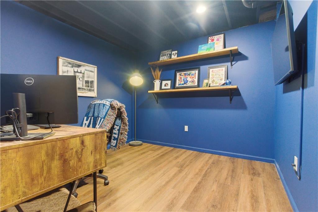 20700 W 72nd Terrace