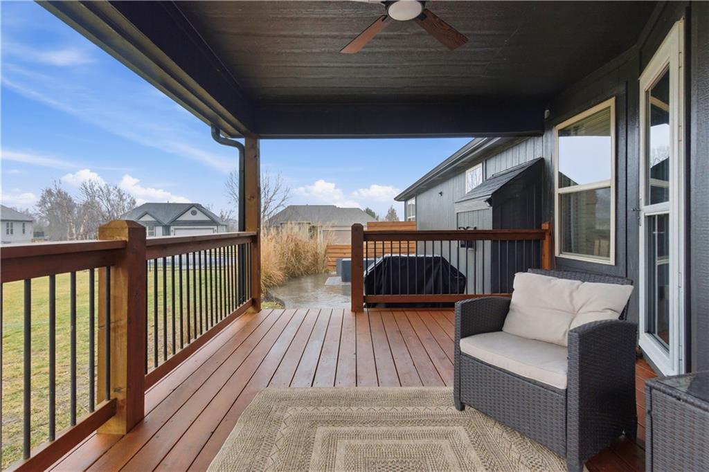 20700 W 72nd Terrace