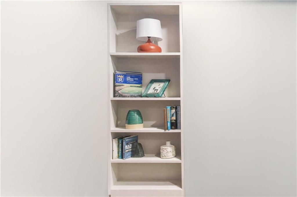 20700 W 72nd Terrace