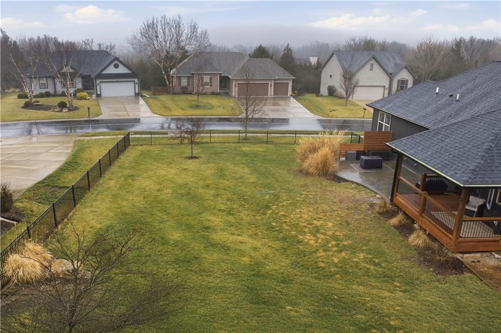 20700 W 72nd Terrace