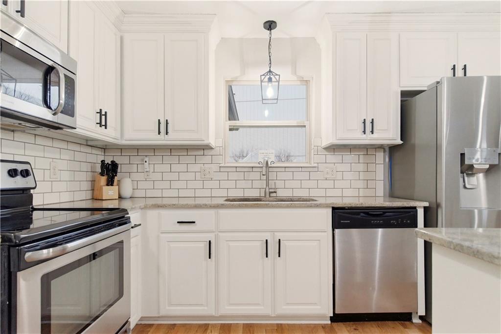 20700 W 72nd Terrace