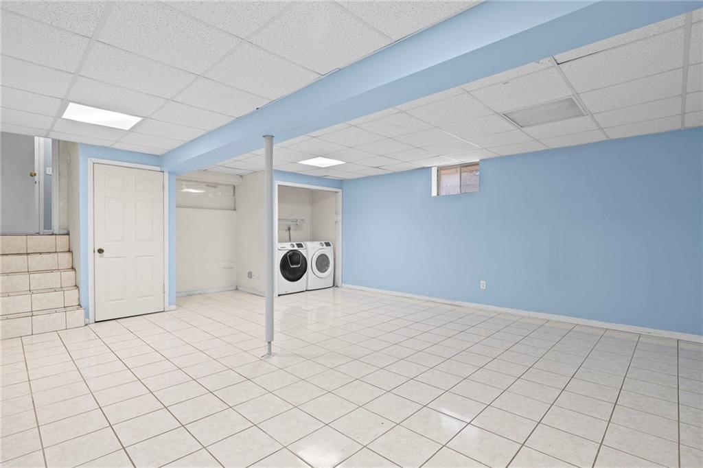 1818 E 152ND Terrace