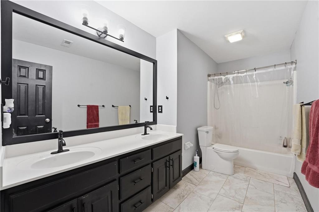 15645 W 154th Street