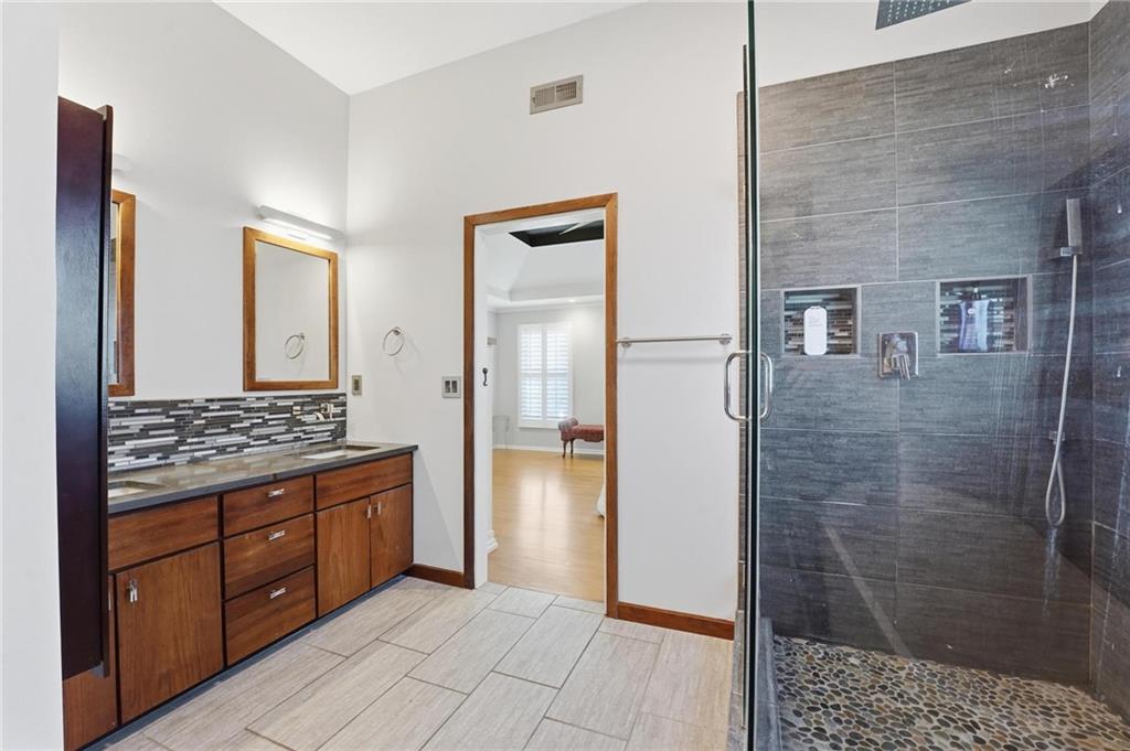 15645 W 154th Street