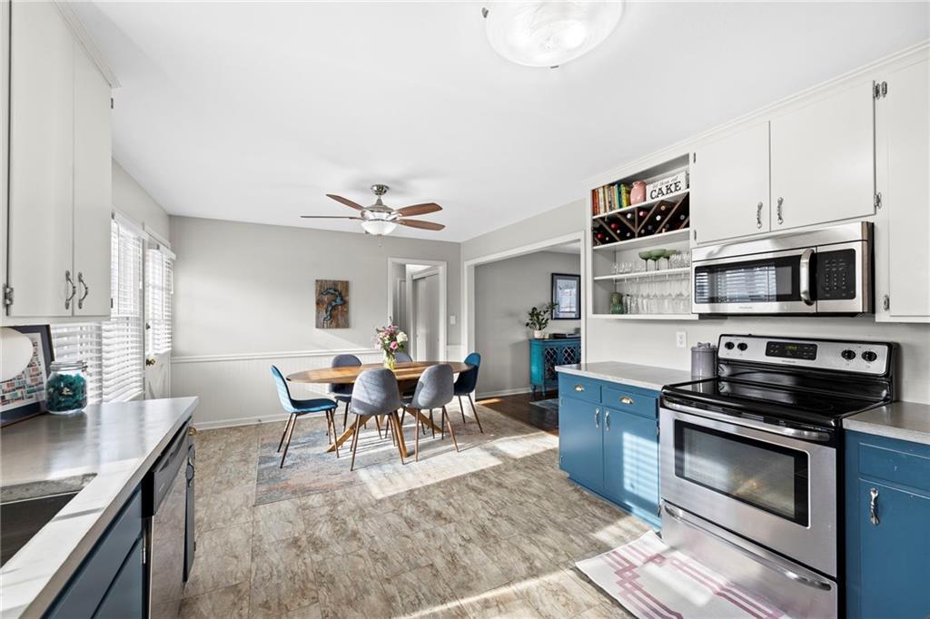 7301 Robinson Street