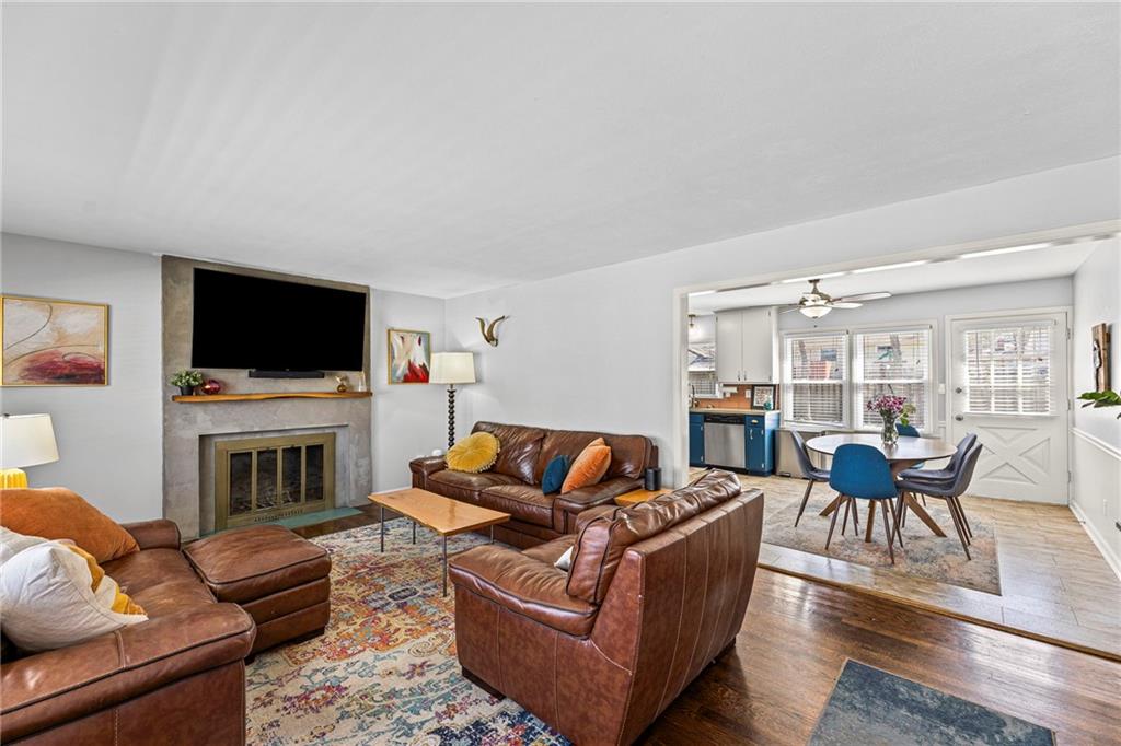 7301 Robinson Street