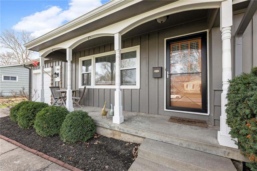 7301 Robinson Street