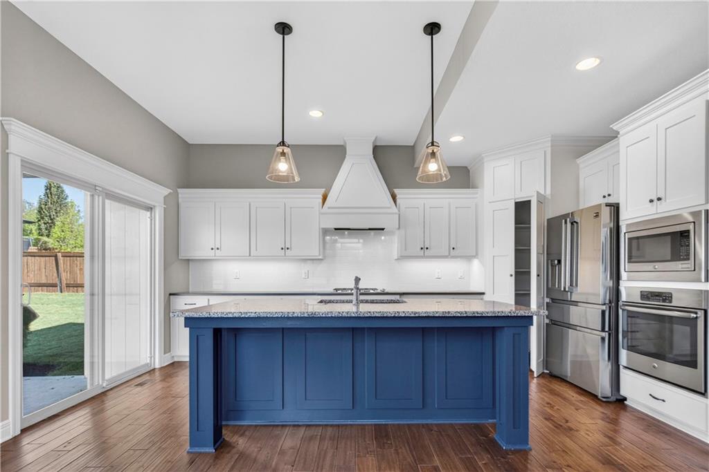 25003 W 86th Terrace