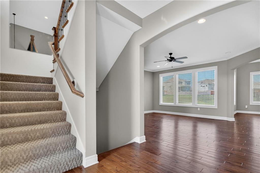 25003 W 86th Terrace