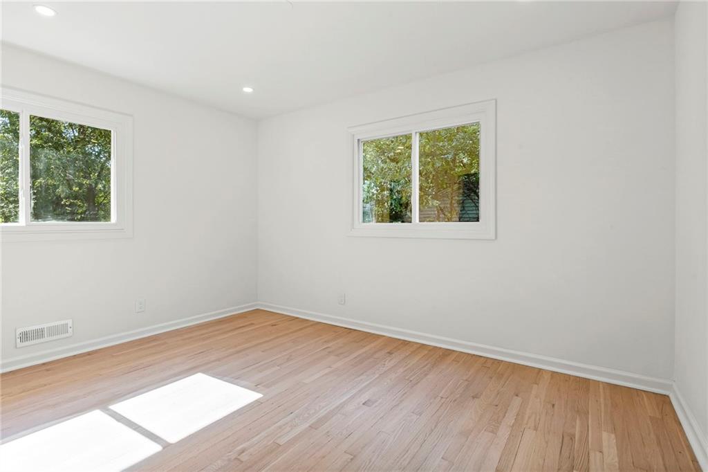 11029 E 53rd Terrace