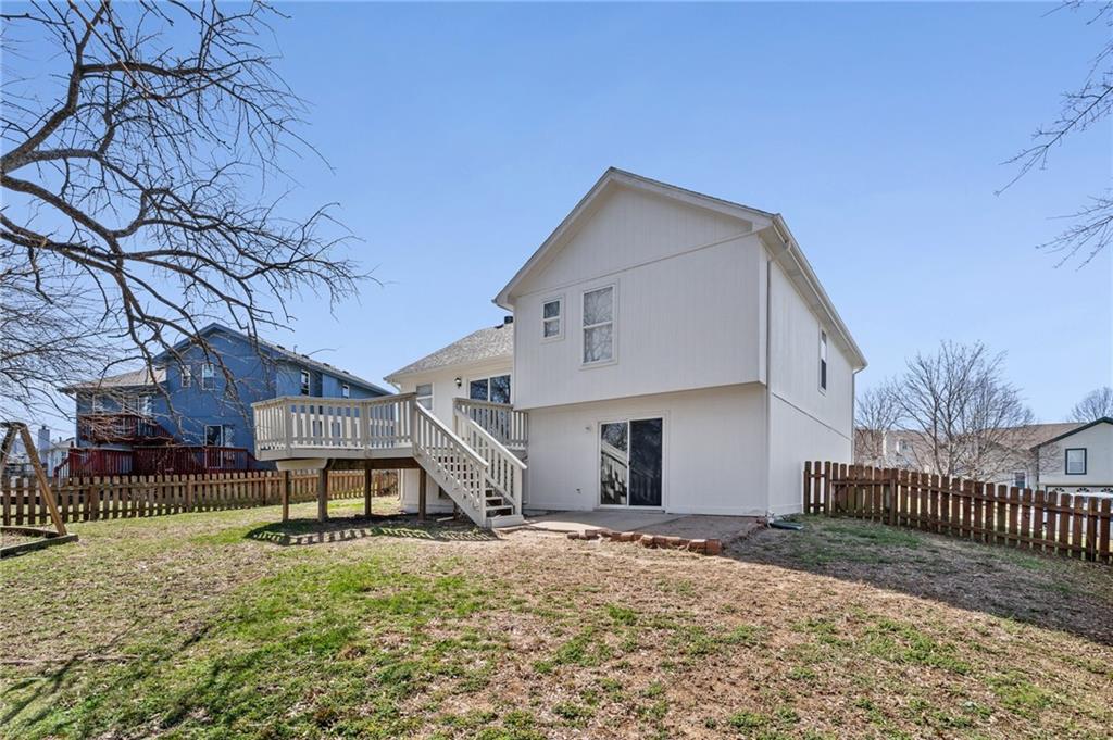 901 PINE CREST Avenue