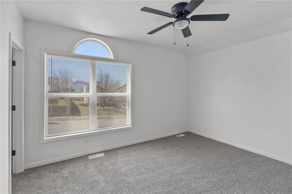 901 PINE CREST Avenue