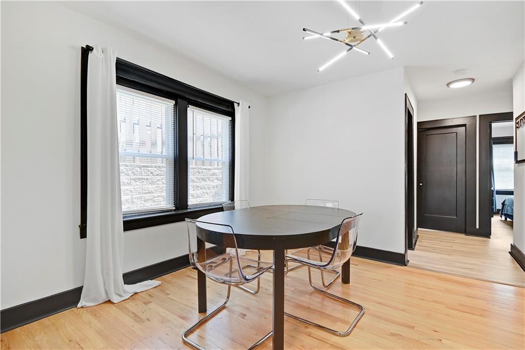 4311 Mercier Street Unit: 1N