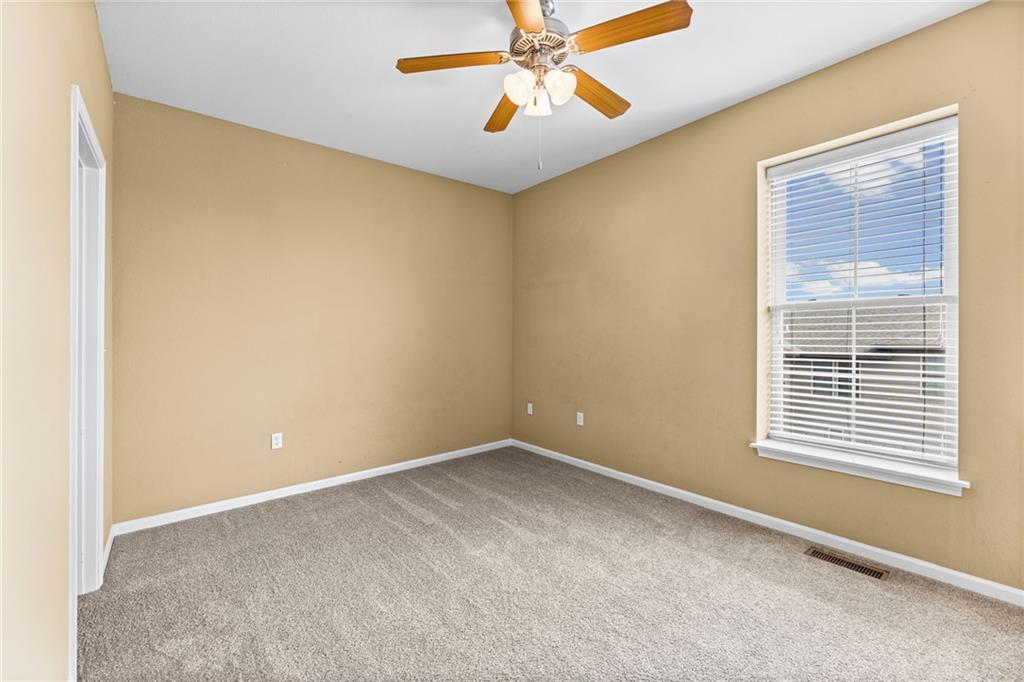 5245 Overland Drive Unit: B24