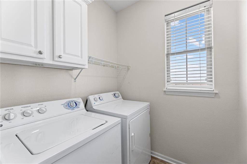 5245 Overland Drive Unit: B27